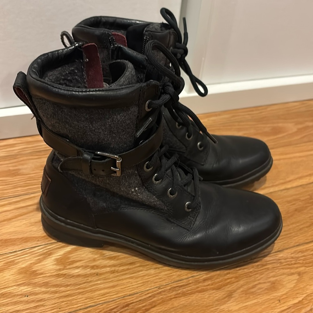 Ugg Fall and Winter Boots Size 6.5